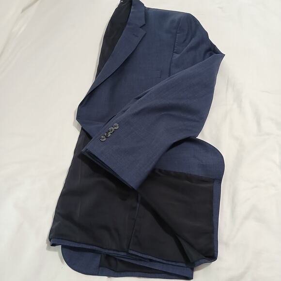 Jos.A.Bank Traveler 48 Long !00% wool tailored fit deep blue Men's blazer lined - Picture 14 of 14